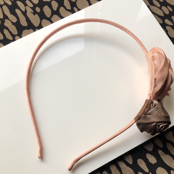 Double rose headband 2/$10 - Picture 2 of 2